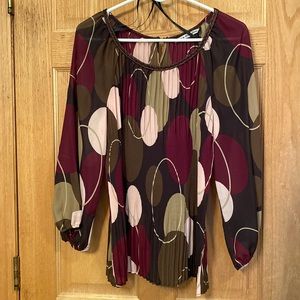 Larry Levine pleated blouse, full length sleeve braided ribbon neckline